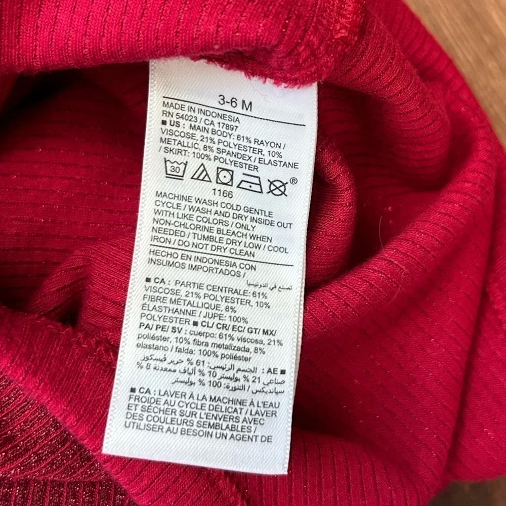 Gap Baby Red Sparkle Long Sleeve Party Dress Girls Size 3-6 months - Picture 10 of 10